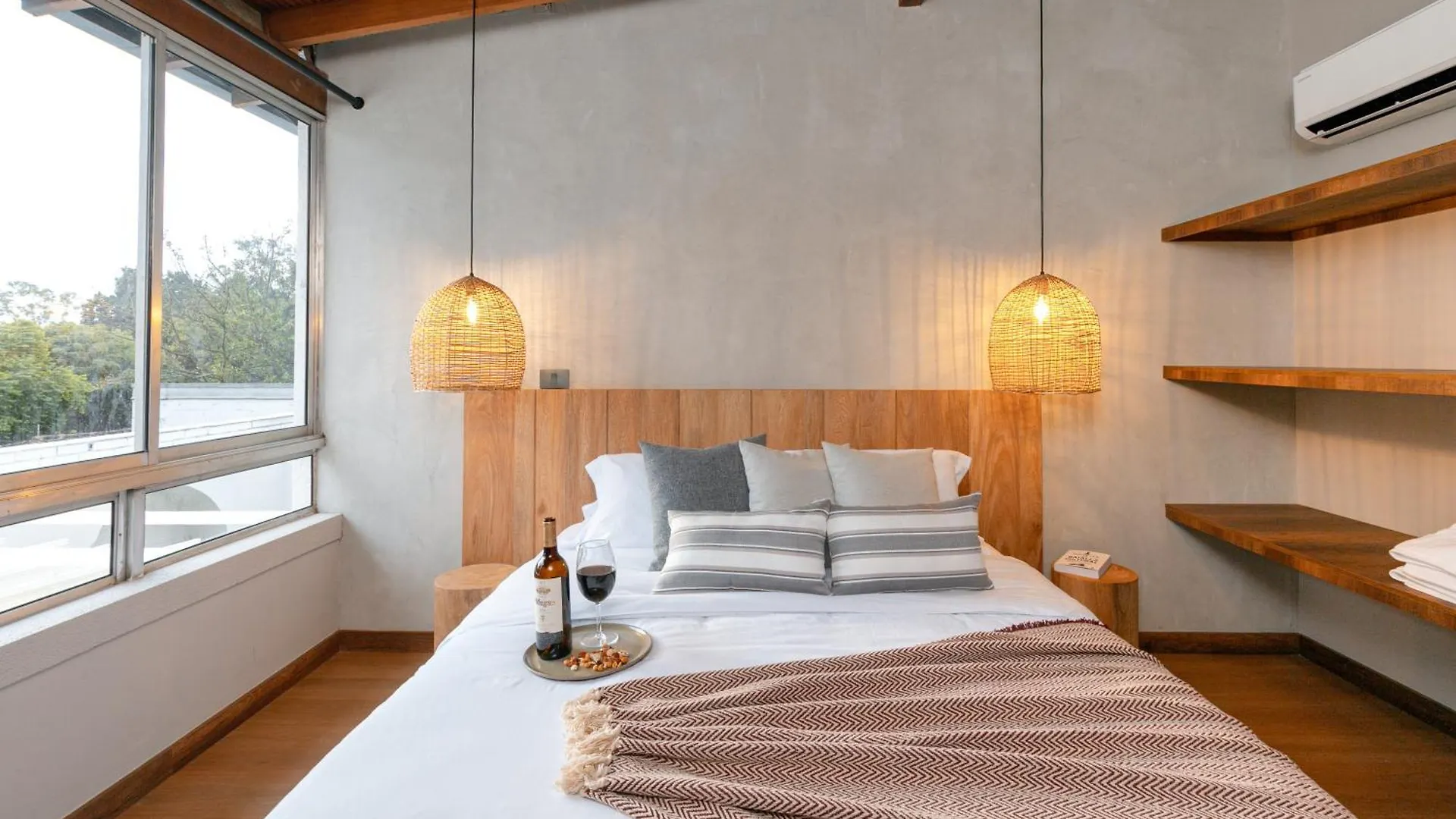 Casa Serena Provenza Medellín 0*,  Colombia